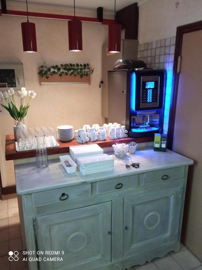 קור 07 50 Hotel 44 Du 39 22 Tilleul מראה חיצוני תמונה