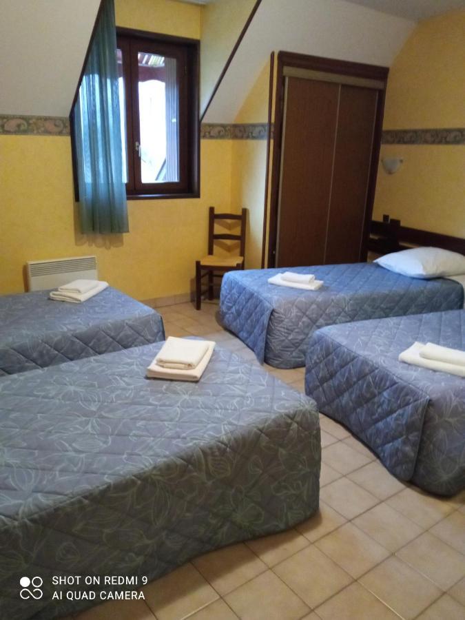 קור 07 50 Hotel 44 Du 39 22 Tilleul מראה חיצוני תמונה